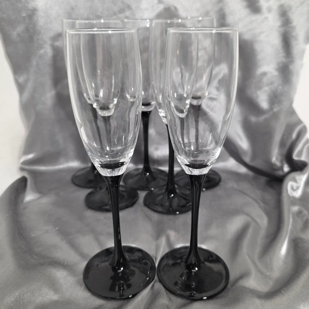 Luminarc France Black Stem Champagne Flutes Set of 7 Clear Glass Two Tone 8.75in